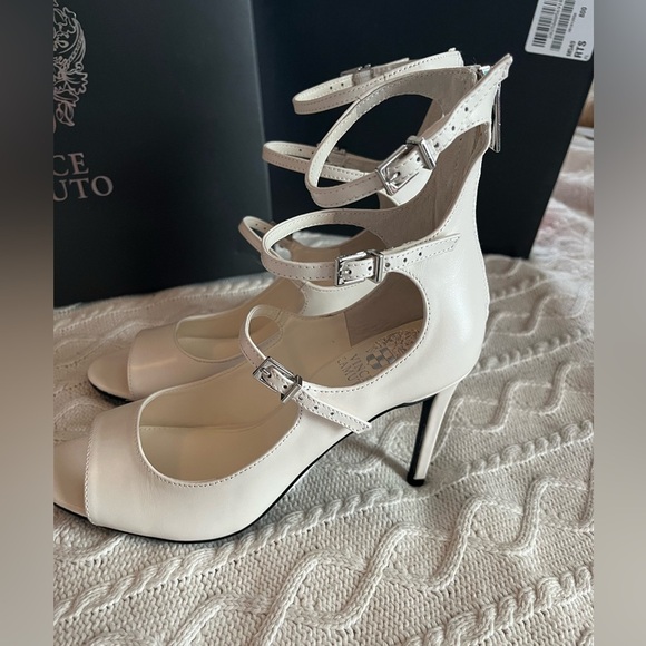 NEW! Vince Camuto Leather Coconut Cream Heels Designer Women’s Size 7.5 - Picture 6 of 16